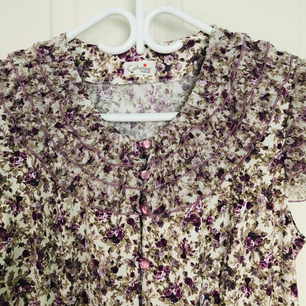 Blouse - Picture 2 of 3